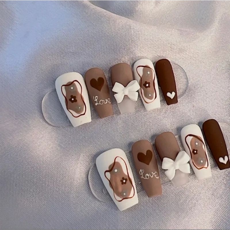 Nail box thiết kế chữ love -kèm keo