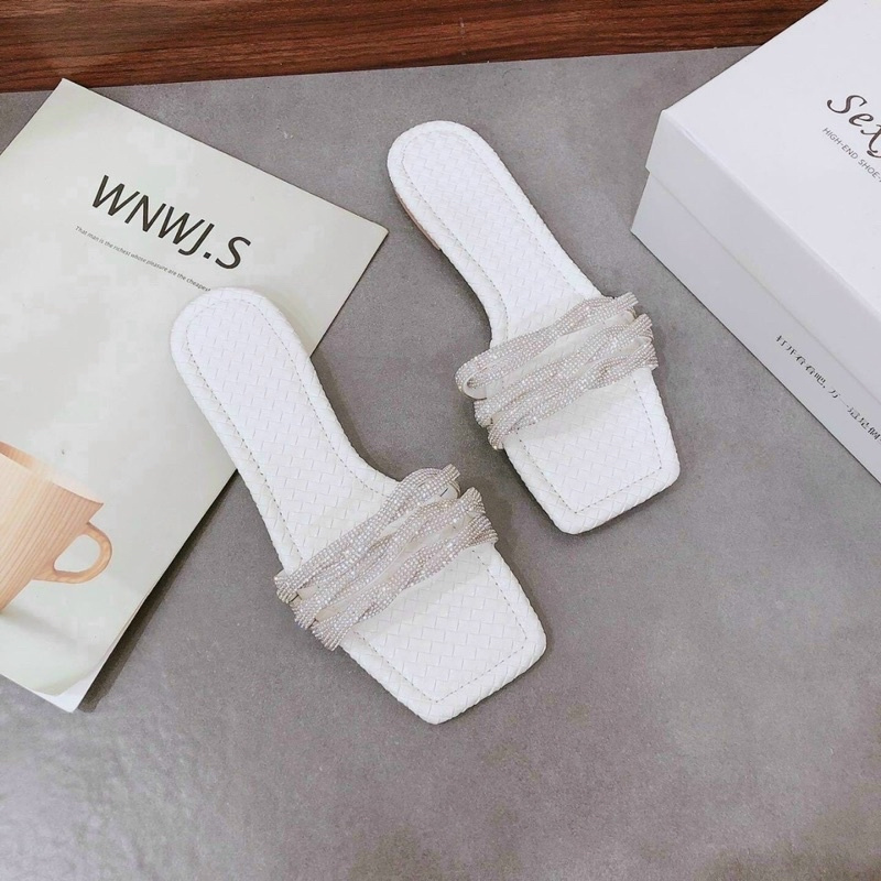 DÉP BẢNG DÂY ĐÁ XOẮN DA SI RẮN XINH