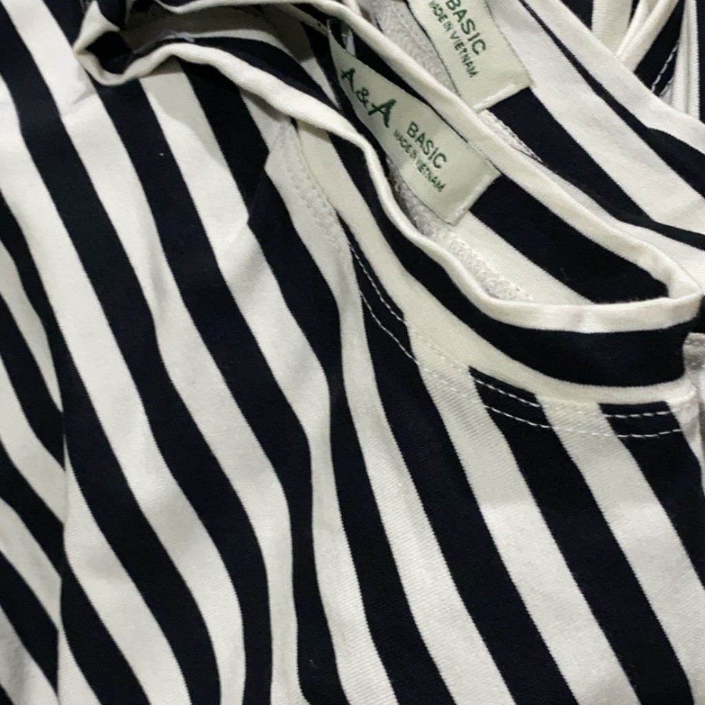 [Mã FAMAYWA giảm 10K đơn 50K] Áo Croptop Tay Dài Sọc Đen, Chất Thun Lạnh Dày Mịn Mát Co Giãn Freesize 53kg Ảnh Thật | BigBuy360 - bigbuy360.vn