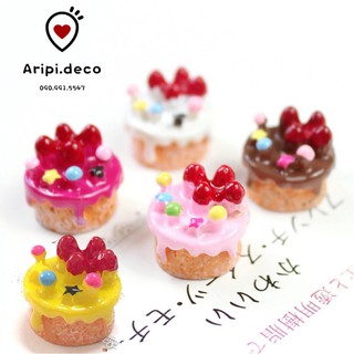 Charm bánh kem dâu tây B33 /Nguyên liệu làm phụ kiện handmade / resin