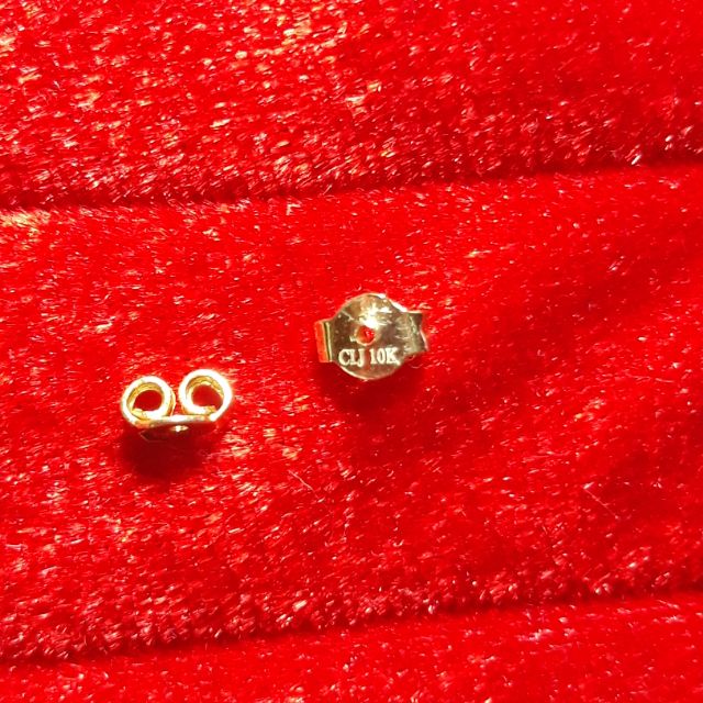 1 CHỐT OMEGA BÔNG TAI