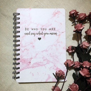 Sổ lò xo bìa cứng DELI kẻ ngang - vân đá hồng