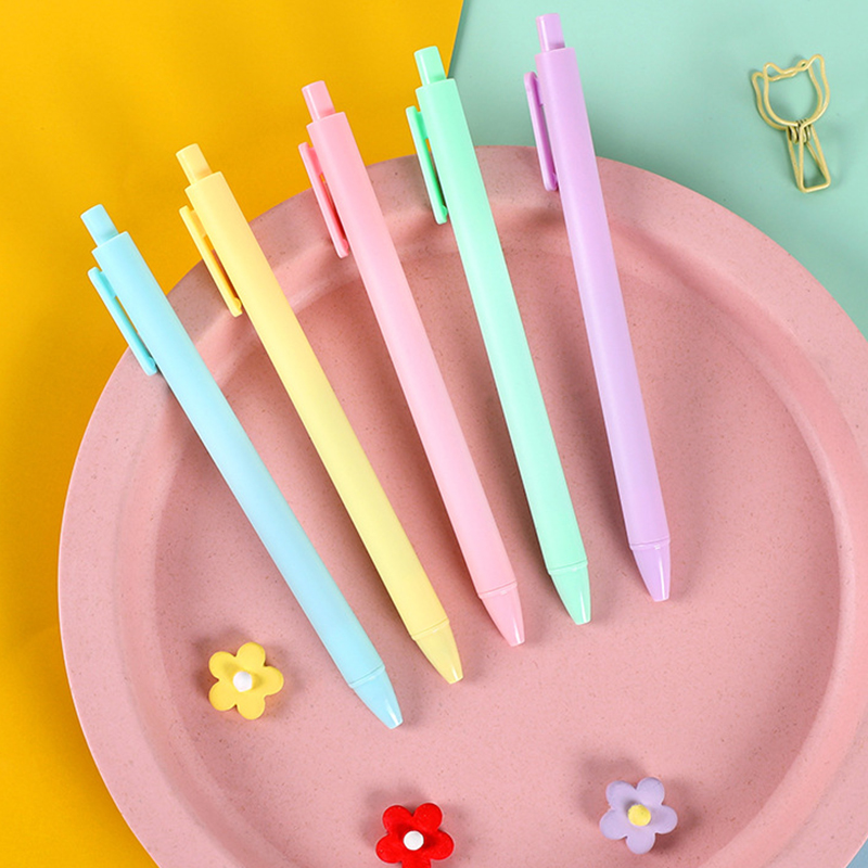 Bút viết mực gel ngòi 0.5mm thiết kế dễ thương