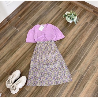 Set áo tím kèm chân váy hoa dành cho nữ