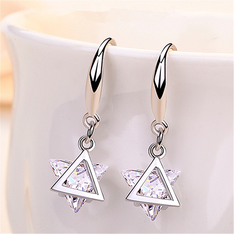 Bông Tai Bạc 925 Hình Tam Giác Đính Đá Zircon Thời Trang Hàn Quốc Cho Nữ-S1