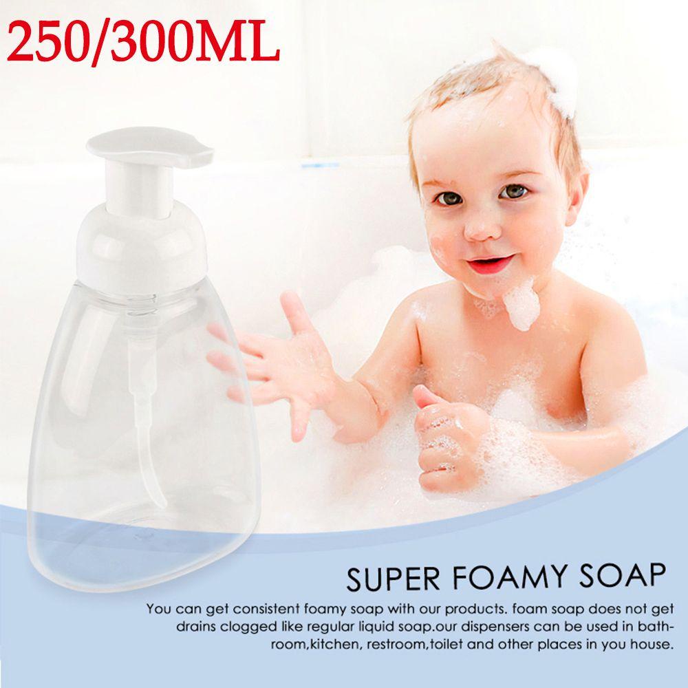 Chai Rỗng Trong Suốt Dạng Bóp Đựng Mỹ Phẩm Tiện Dụng