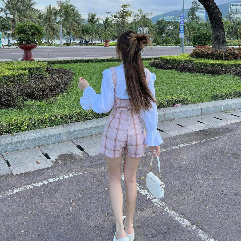 Set  áo yếm kèm quần, set bộ đi chơi áo sơ mi trắng mix quần yếm kẻ phong cách nhẹ nhàng hàng cao cấp chất đẹp loại 1