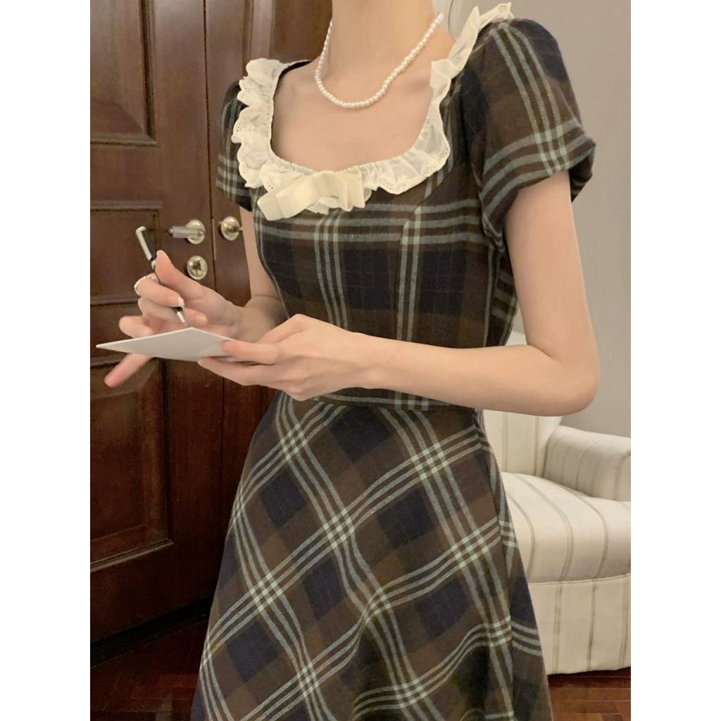 Platycodon Đầm Tay Ngắn Cổ Vuông Phối Ren Họa Tiết Kẻ Sọc Phong Cách Cổ Điển Thời Trang Cho Nữ