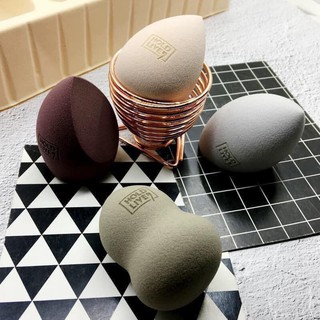 MÚT TÁN NỀN HOLD LIVE