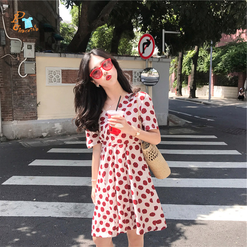 Đầm Nữ Cổ Chữ V Họa Tiết Chấm Bi Phong Cách Hàn Quốc
