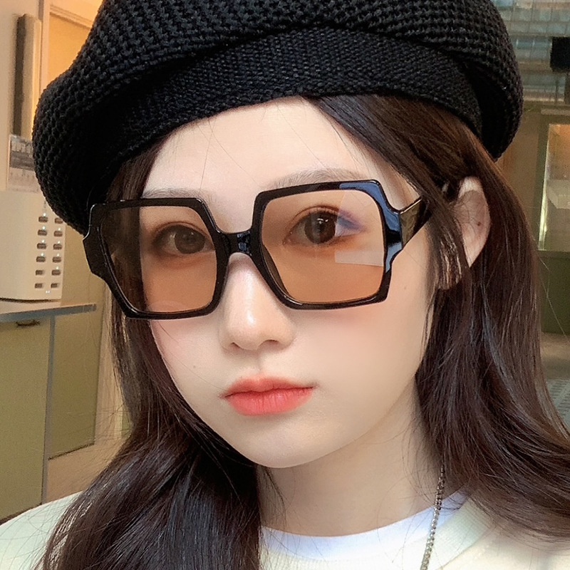 Kính Mát Gọng Vuông Chống Tia UV Phong Cách Retro Thời Trang Cho Nữ