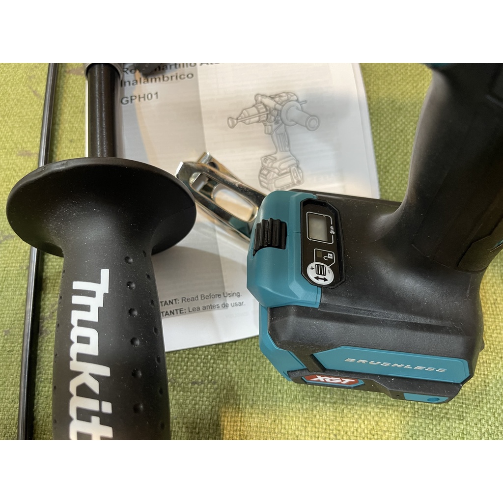 Máy khoan pin Makita 40V GPH01
