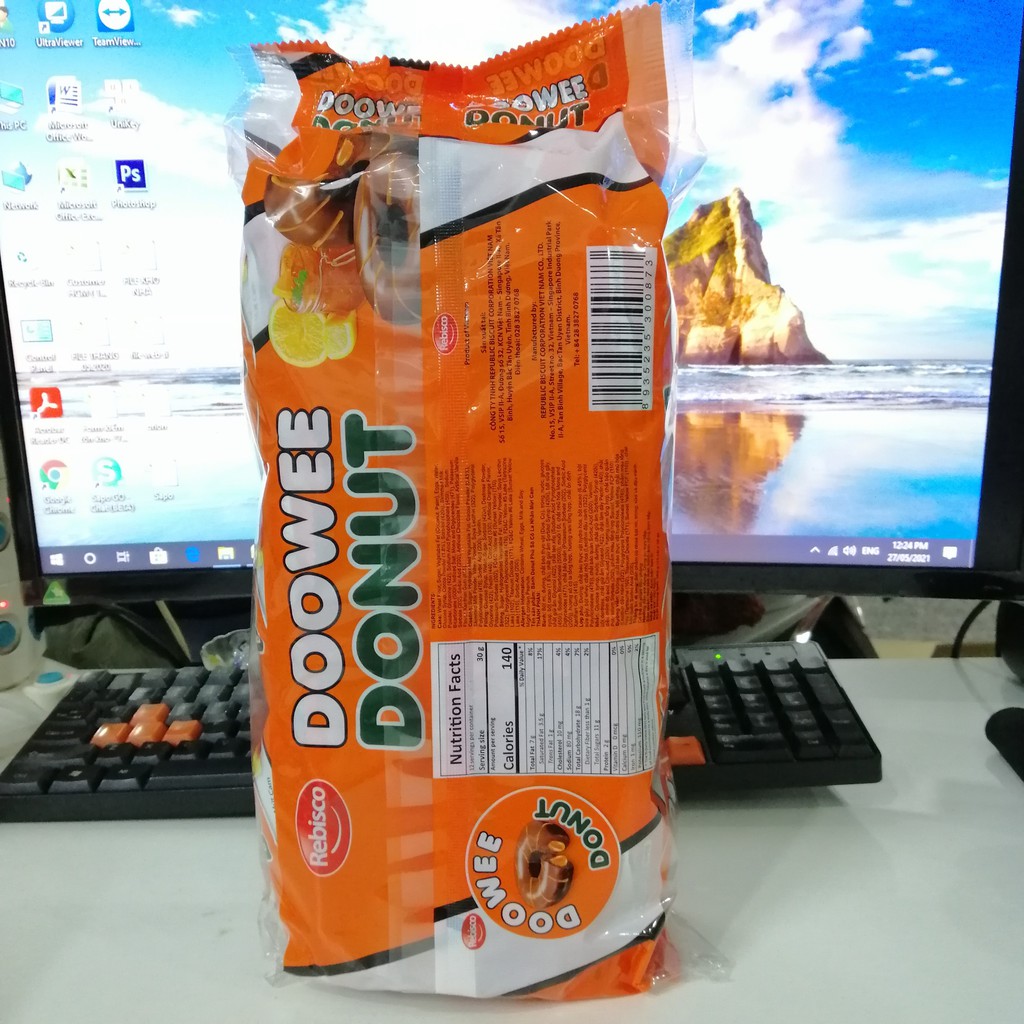 Bánh Doowee Donut Phủ Sôcôla Nhân Mứt Cam (Gói 12 cái)