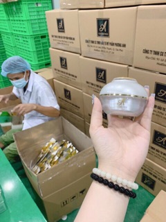 KEM FACE PHÁP TRẮNG DA GIÁ SỈ