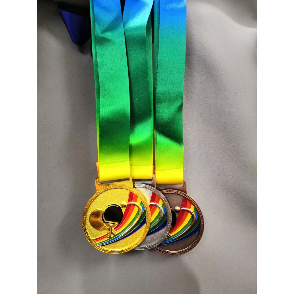 Huy chương bóng đá, bóng chuyền , cầu lông   huy chương thể thao cao cấp