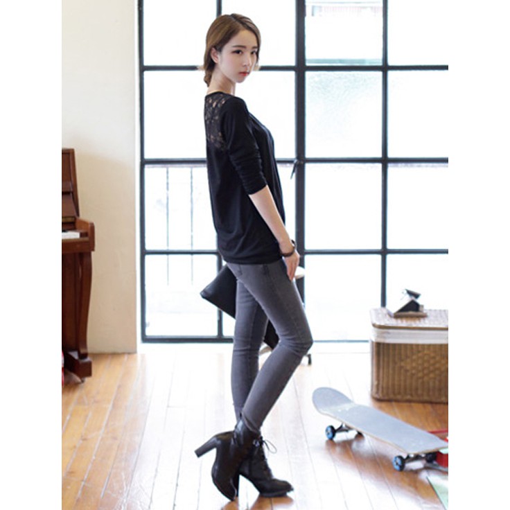 Áo thun phối ren thời trang – MS0084A