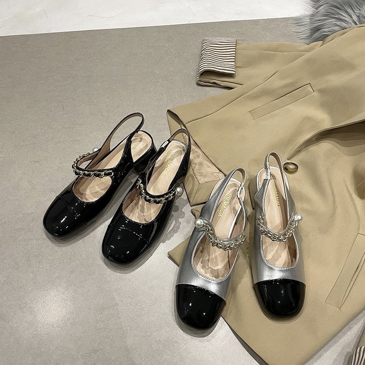 [Mã FASHIONCB264 giảm 10K đơn bất kỳ] Giày Búp Bê Gót Thấp Phối Nút Thời Trang Mùa Xuân Cho Nữ