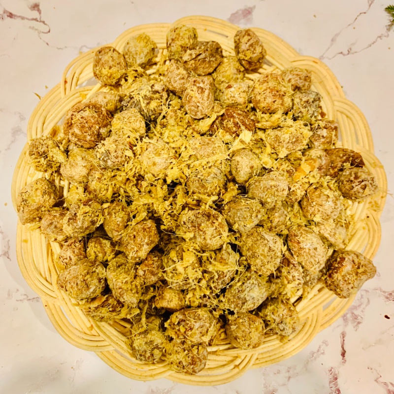 Ô Mai Mơ Gừng  Hũ 355G Xí Muội Cao Cấp Chuẩn Vị Ngọt - Chua Dịu Thơm Ngon Giảm Ho Khản Tiếng , Long Đờm