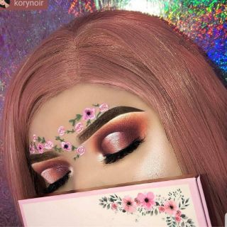 BẢNG PHẤN EYE BLOOM của Beauty Creation ( Hàng chính hãng)
