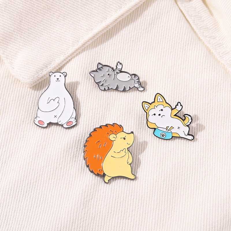 Ghim cài áo QIHE JEWELRY bằng hợp kim phong cách nhân vật hoạt hình 4 kiểu tùy chọn khác nhau dễ thương