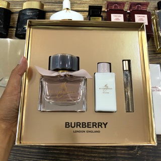 Set Nước Hoa Nữ My Burberry Blush 90ml