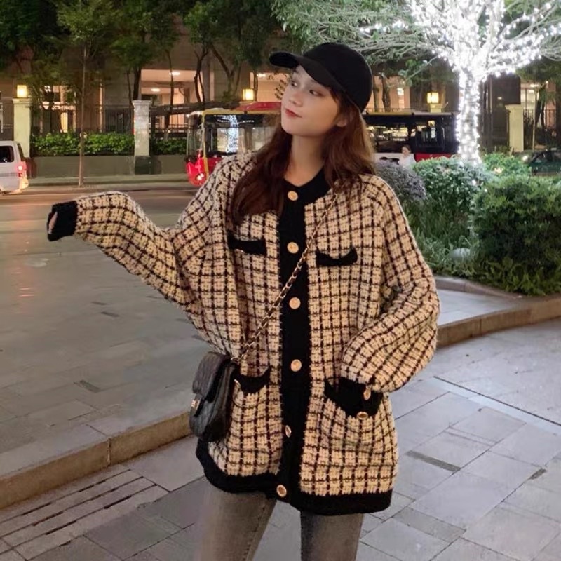 Áo Khoác Len Cardigan Kẻ Caro Viền Cực Xinh