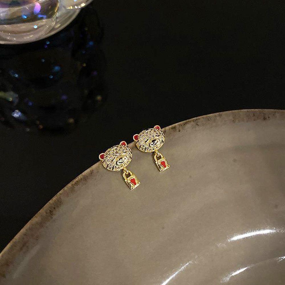 Hoa Tai Hình Con Hổ Mini Phong Cách Hàn Quốc Sang Trọng Đơn Giản Cho Nữ