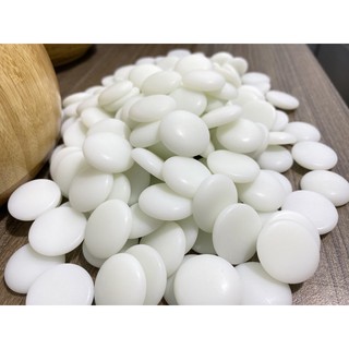 quần cờ vây đá trong veo