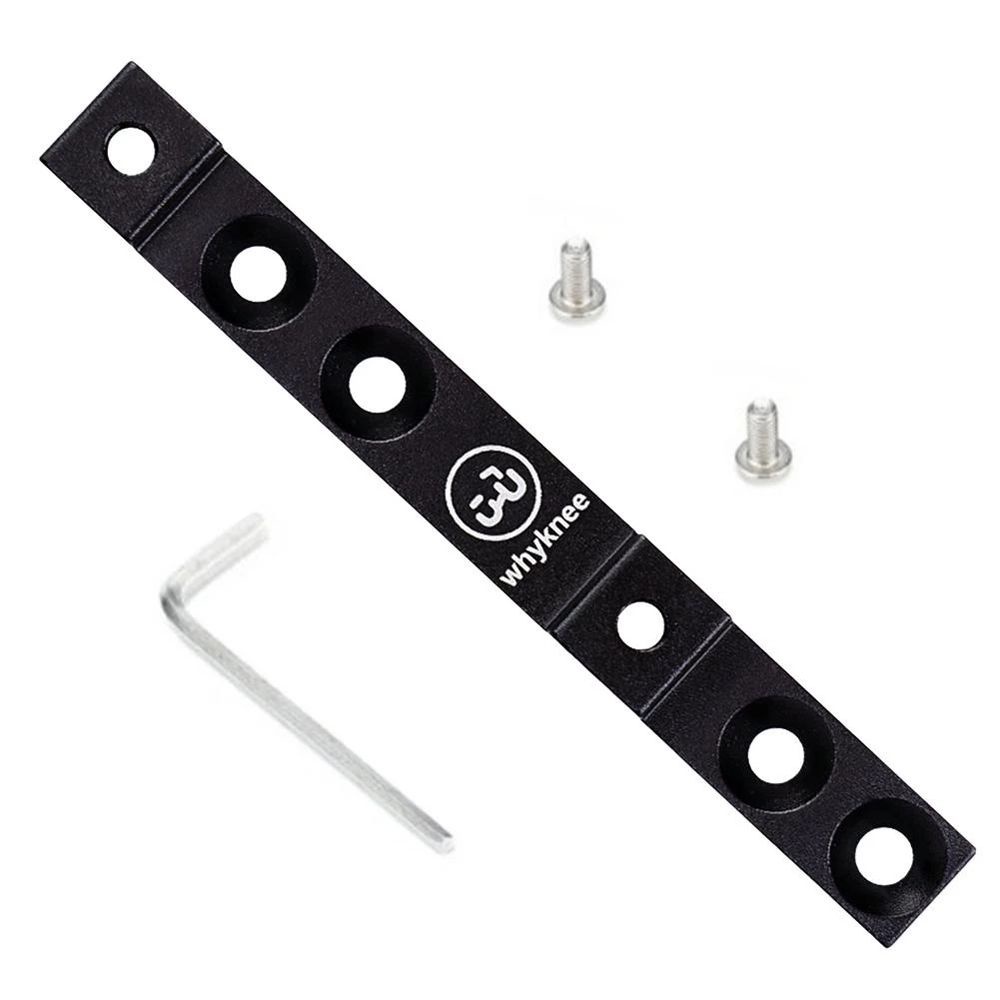 Giá đỡ bình nước bằng hợp kim nhôm kèm ốc vít điều chỉnh vị trí cho xe đạp