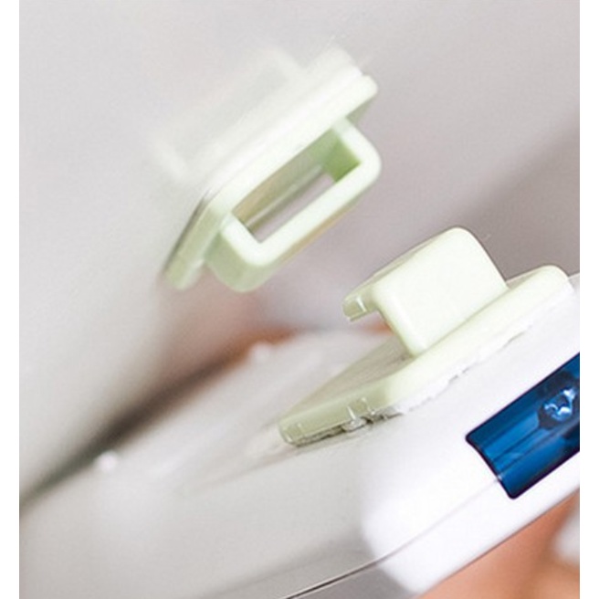 Set 2 bộ móc treo dán tường remote tiện dụng