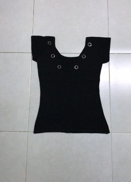 Áo len đen tuyển💐