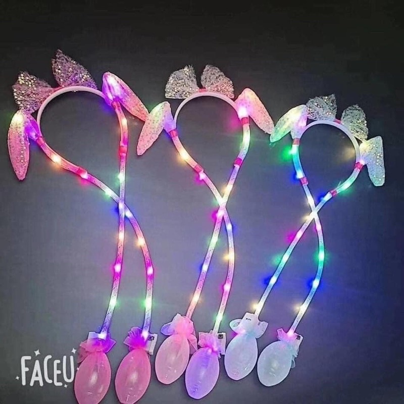 Bờm tai thỏ phát sáng phối nơ - Đèn tai thỏ bóp đuôi vẫy vẫy - Thư Viện Đồ Chơi