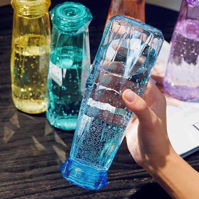 Chai sữa kim cương 420ML _ nắp giống viên kim cương