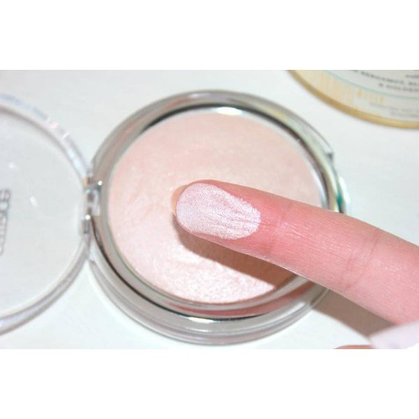 [CÓ SẴN] Phấn Bắt Sáng Catrice High Glow Mineral Highlighting Powder | BigBuy360 - bigbuy360.vn