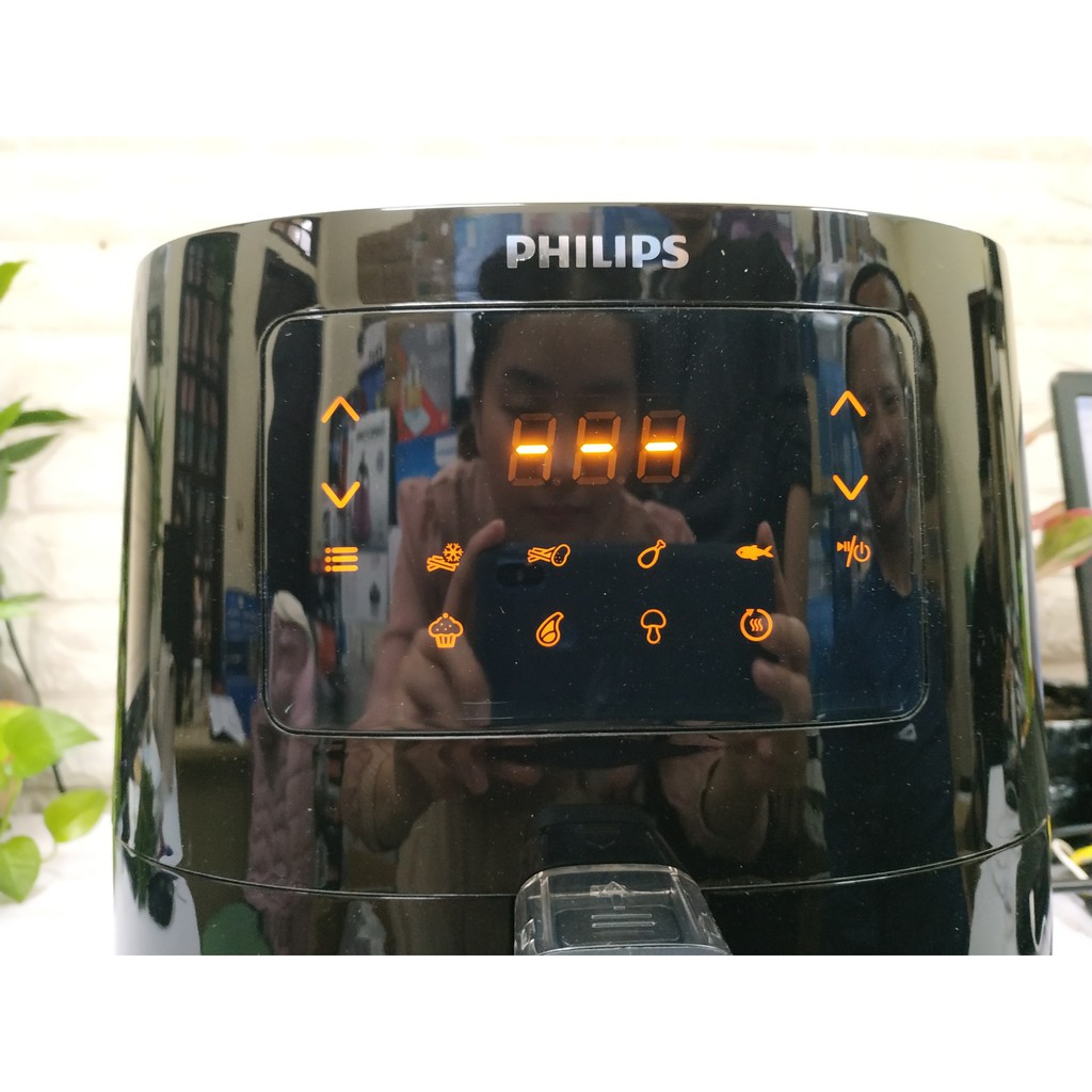 Nồi chiên không dầu điện tử Philips HD9252 (Mẫu 2020 Hàng chính hãng)