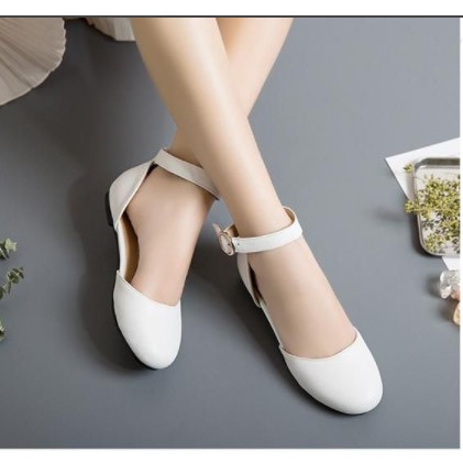 Giày sandal bít mũi da lì tròn SD-0180