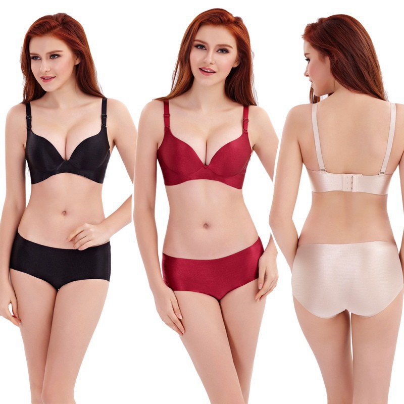 Bộ đồ lót áo nâng ngực kèm quần lót vải đúc | BigBuy360 - bigbuy360.vn