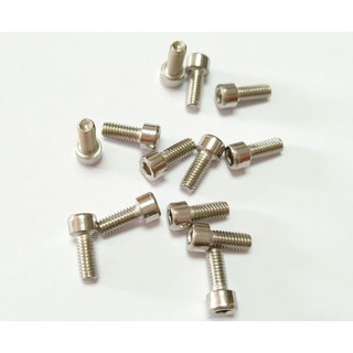 Combo Ốc Và Bulông Lục Giác Chìm Đầu Trụ inox 304-M2.5