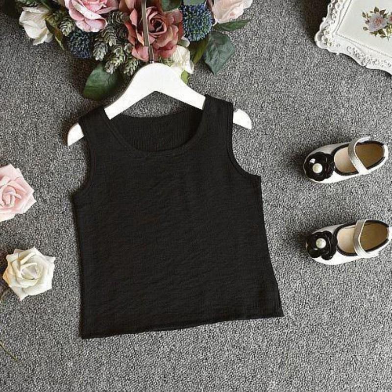 Bộ áo thun sát nách + quần ngắn kẻ sọc cho bé gái