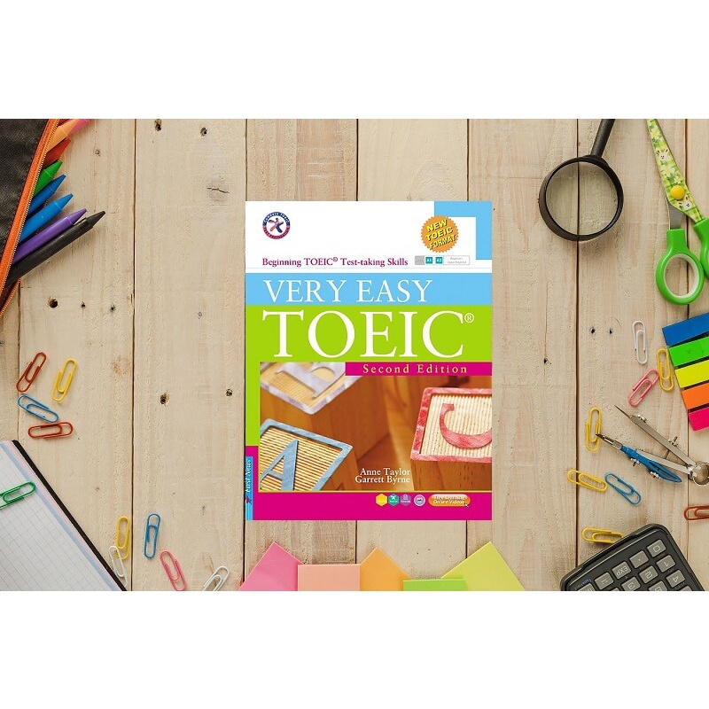 Sách Very Easy TOEIC  - First News - FIN