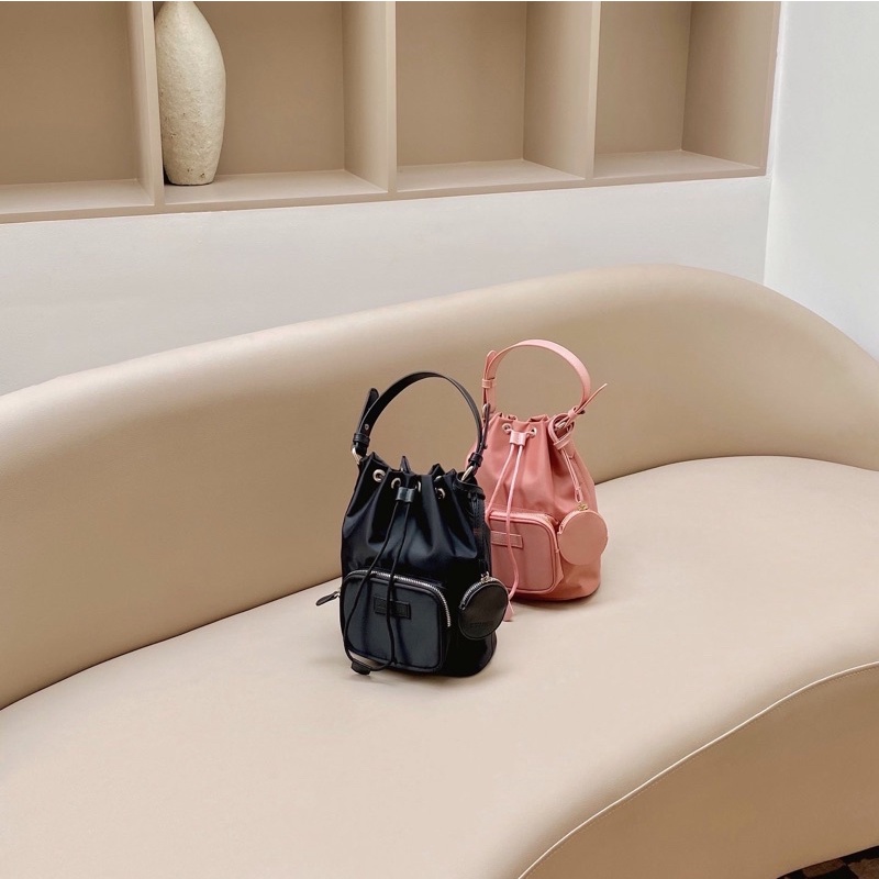 TaskyPoese - Túi bucket chất liệu dù phối da-Mara nylon bucket bag