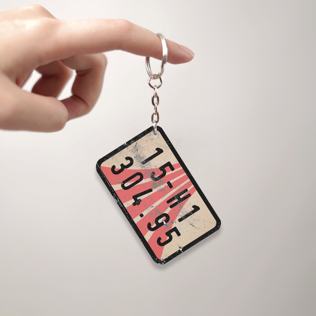 Móc chìa khóa in biển số xe cá nhân nhiều mẫu mã theo yêu cầu