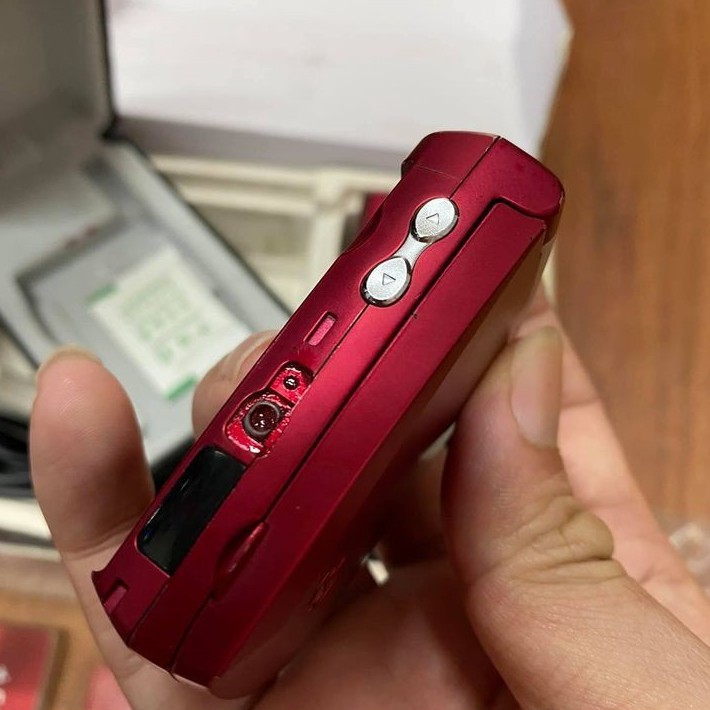 ĐIỆN THOẠI SAMSUNG A400  FULL BOX