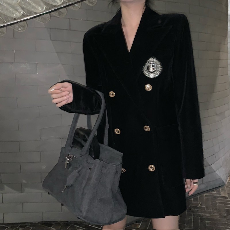 (Hàng dày Đẹp)Ảnh thật 4 hình cuối-HC442.Áo blazer nhung thu đông huy hiệu sang chảnh | BigBuy360 - bigbuy360.vn