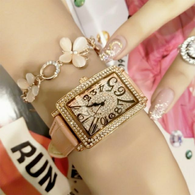 (Có Clip)Đồng Hồ Nữ CHARM Dây Da Đính Đá Chính Hãng | BigBuy360 - bigbuy360.vn