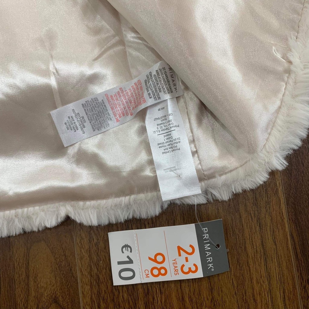 Áo gile lông trắng cho bé gái hàng Primark size 2-7y
