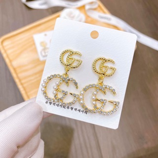 Khuyên tai guccii đá