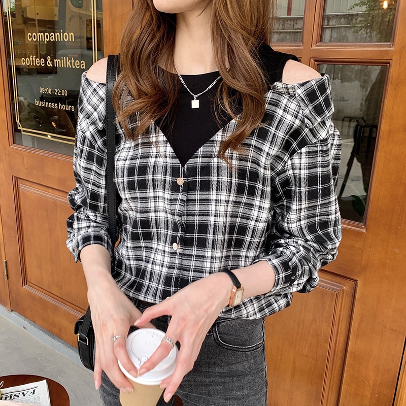 Áo kiểu nữ trễ vai tay dài họa tiết ca rô thời trang