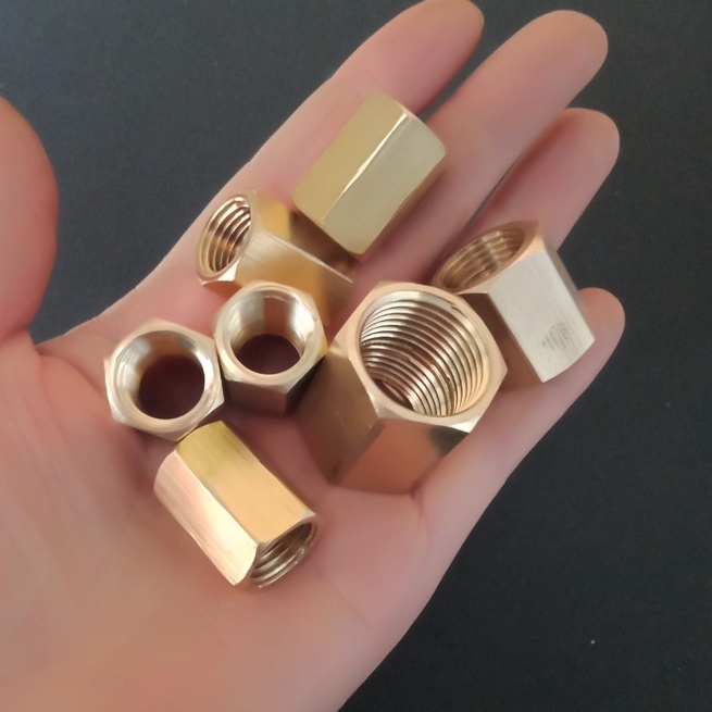 Nối 2 đầu ren trong phi 13mm ĐỒNG( măng sông ren trong 13mm)