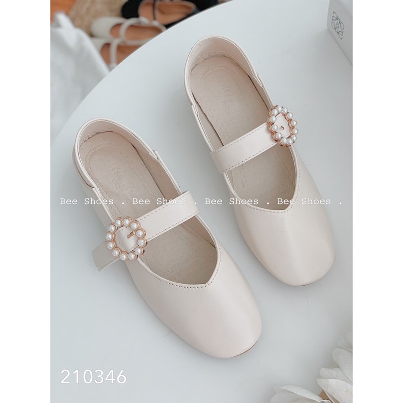 BEESHOES - GIÀY BÚP BÊ NỮ MŨI TRÒN ĐẾ VUÔNG - GIÀY BÚP BÊ NỮ MŨI TRÒN ĐẾ VUÔNG CAO 2 PHÂN SẴN MÀU KEM 210346